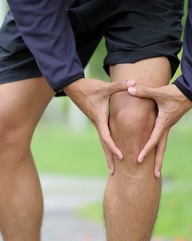Best Essential Oils for Knee Pain Relief: A Comprehensive Guide